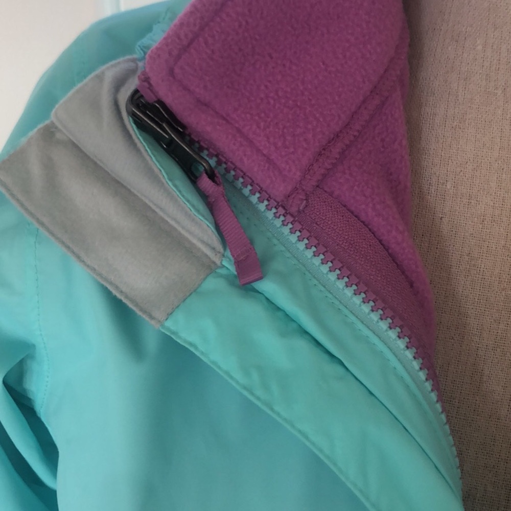 North face jacket - Picture 3 of 3